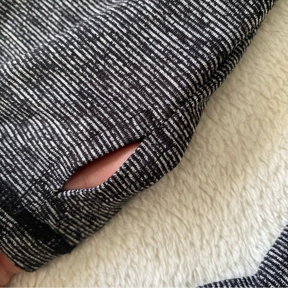 Head heathered black and grey fitted pullover size medium - Picture 4 of 9